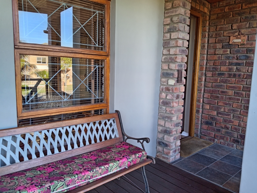 3 Bedroom Property for Sale in Strelitzia Park Eastern Cape